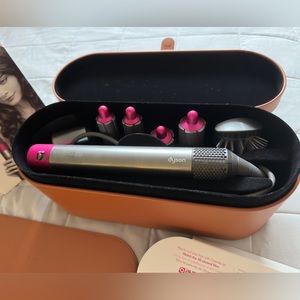 Dyson Airwrap Smooth+control